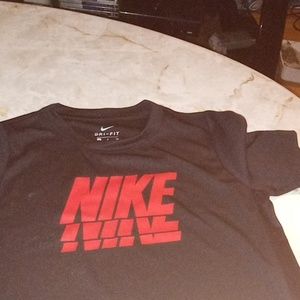 Nike workout shirt,size:S
